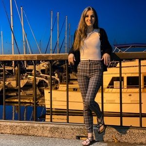 Meet your Posher, Allyssa